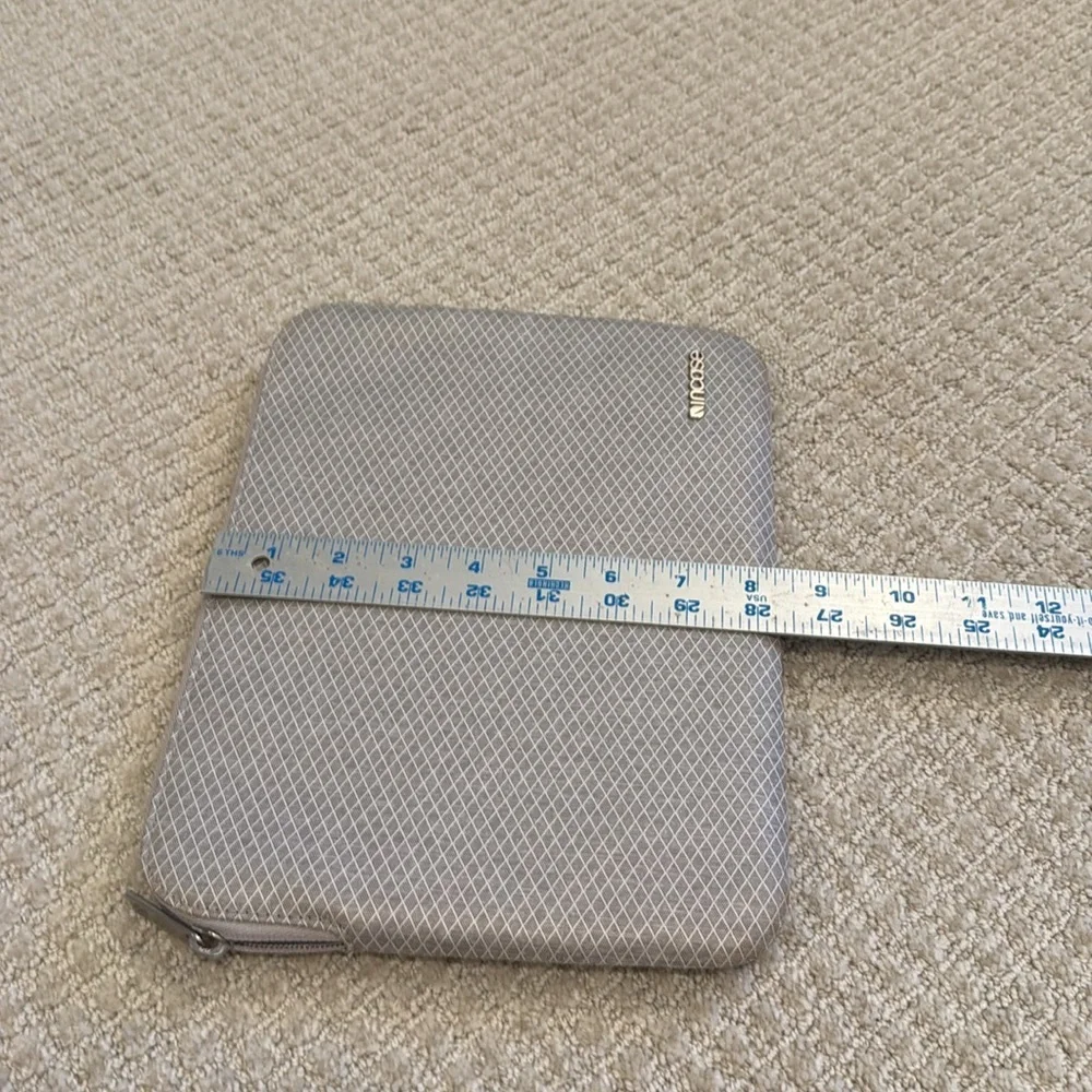 In case iPad case apex 11”x8.5